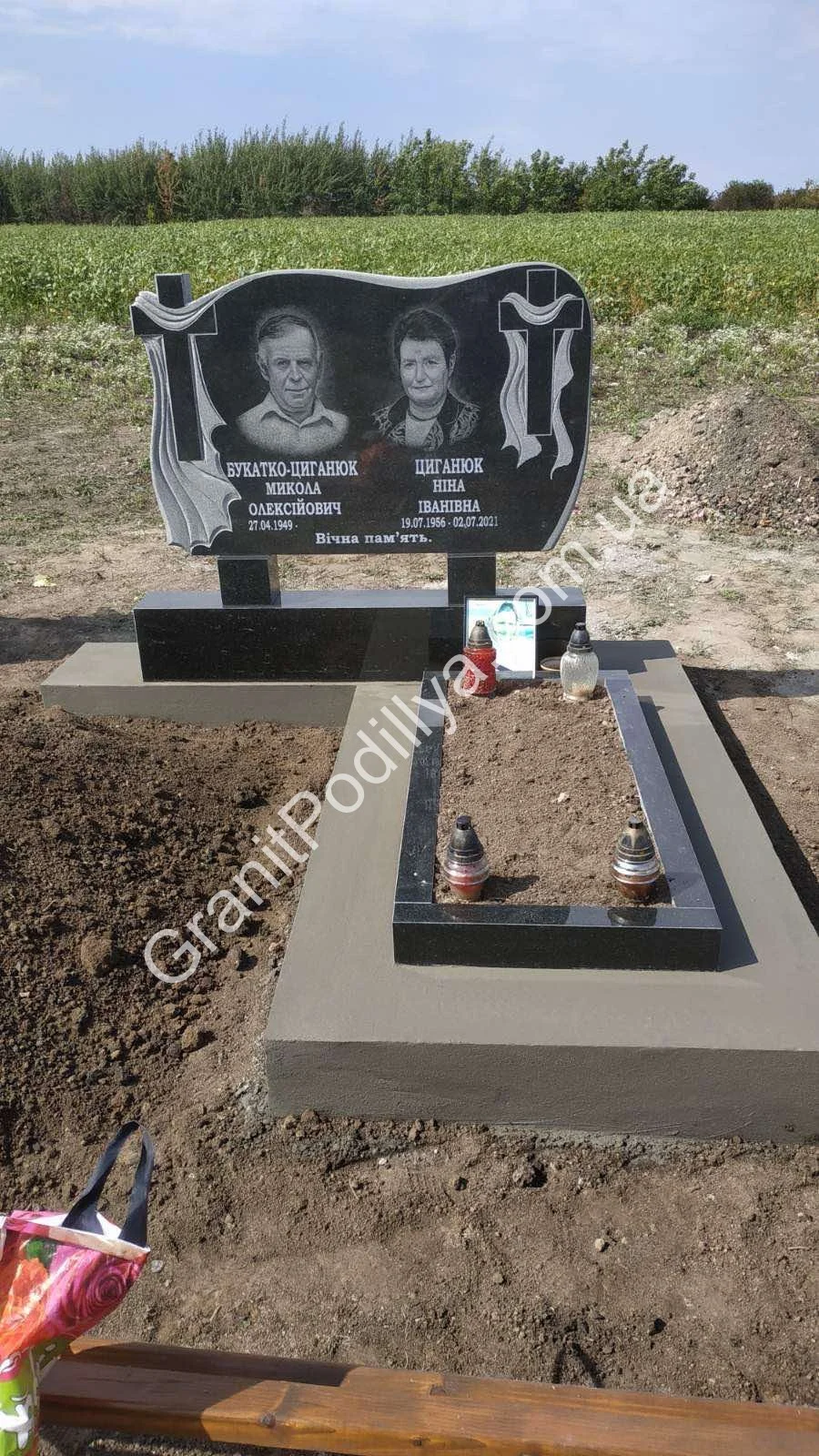 Подвійний пам'ятник з граніту - Кам'янець-Подільський | GranitPodillya